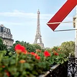 Hôtel Plaza Athénée - Dorchester Collection