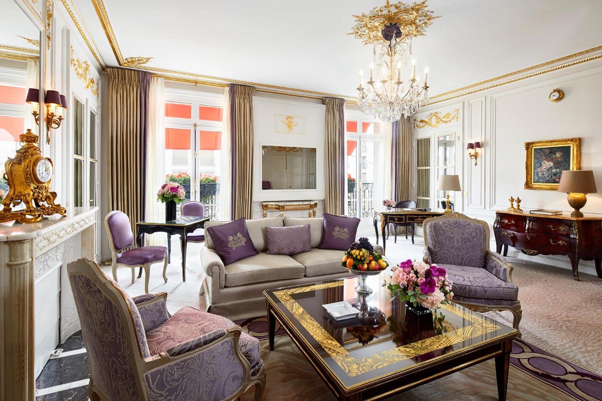 Hotel Plaza Athénée - Dorchester Collection 5*