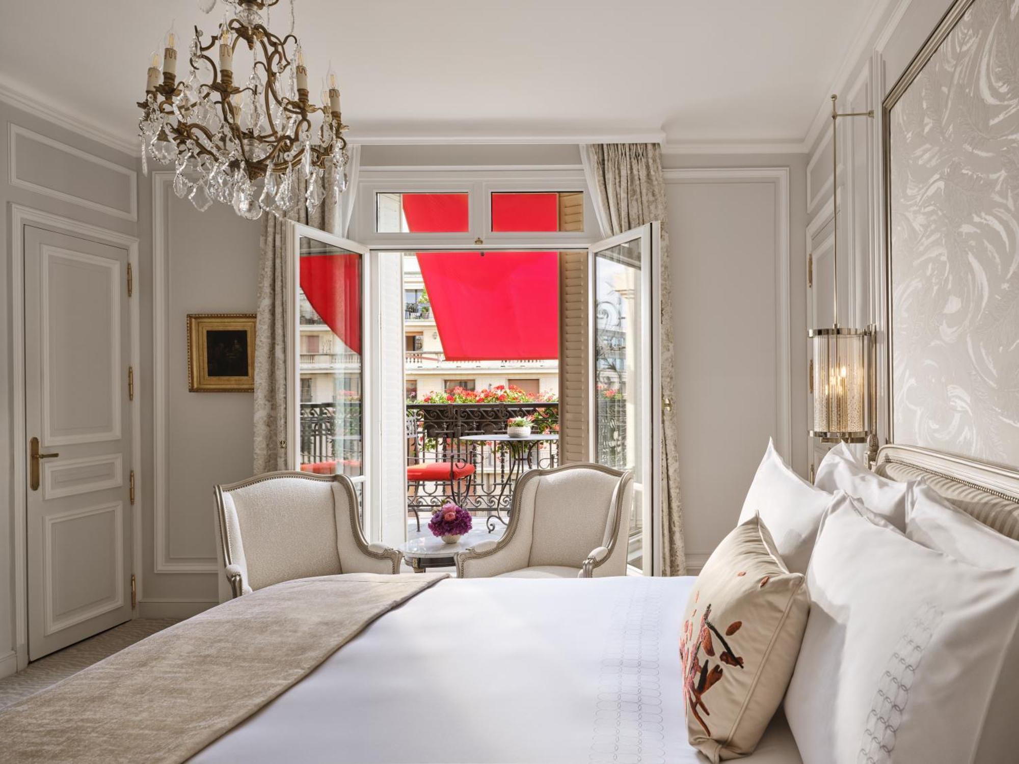 Hotel Plaza Athénée - Dorchester Collection Paris