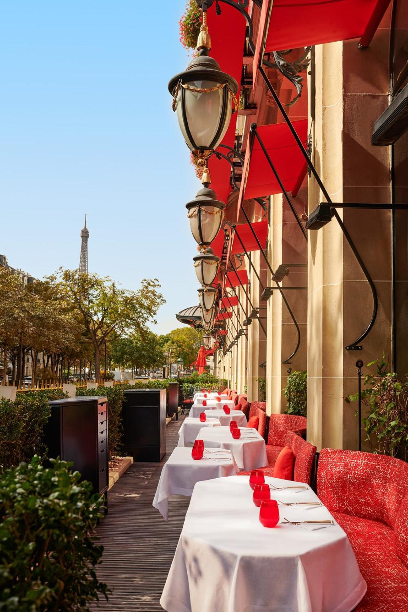 Hotel Plaza Athenee - Dorchester Collection Paris